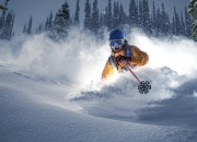 熊猫体育直播-双星闪耀，尤文完胜荷兰展铁血，内马尔刷新纪录续传奇